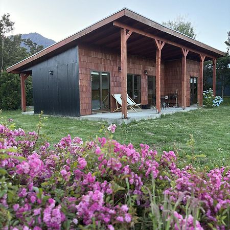 Rio Blanco Vila Hornopiren Exterior foto